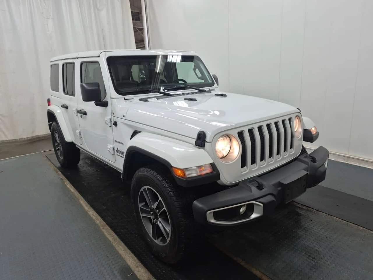 Jeep Wrangler * SAHARA * 2 ����� * ������� * ����� * NAVI | Mobile.bg � ����������� 2