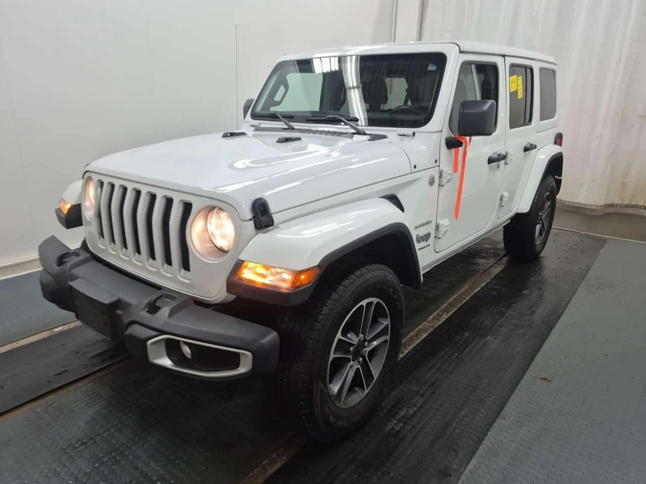 Jeep Wrangler * SAHARA * 2 КЛЮЧА * ПОДГРЕВ * ПАМЕТ * NAVI