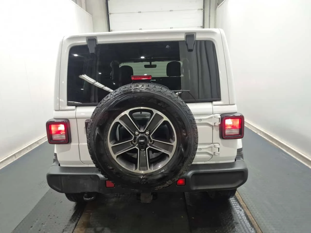 Jeep Wrangler * SAHARA * 2 ����� * ������� * ����� * NAVI | Mobile.bg � ����������� 17