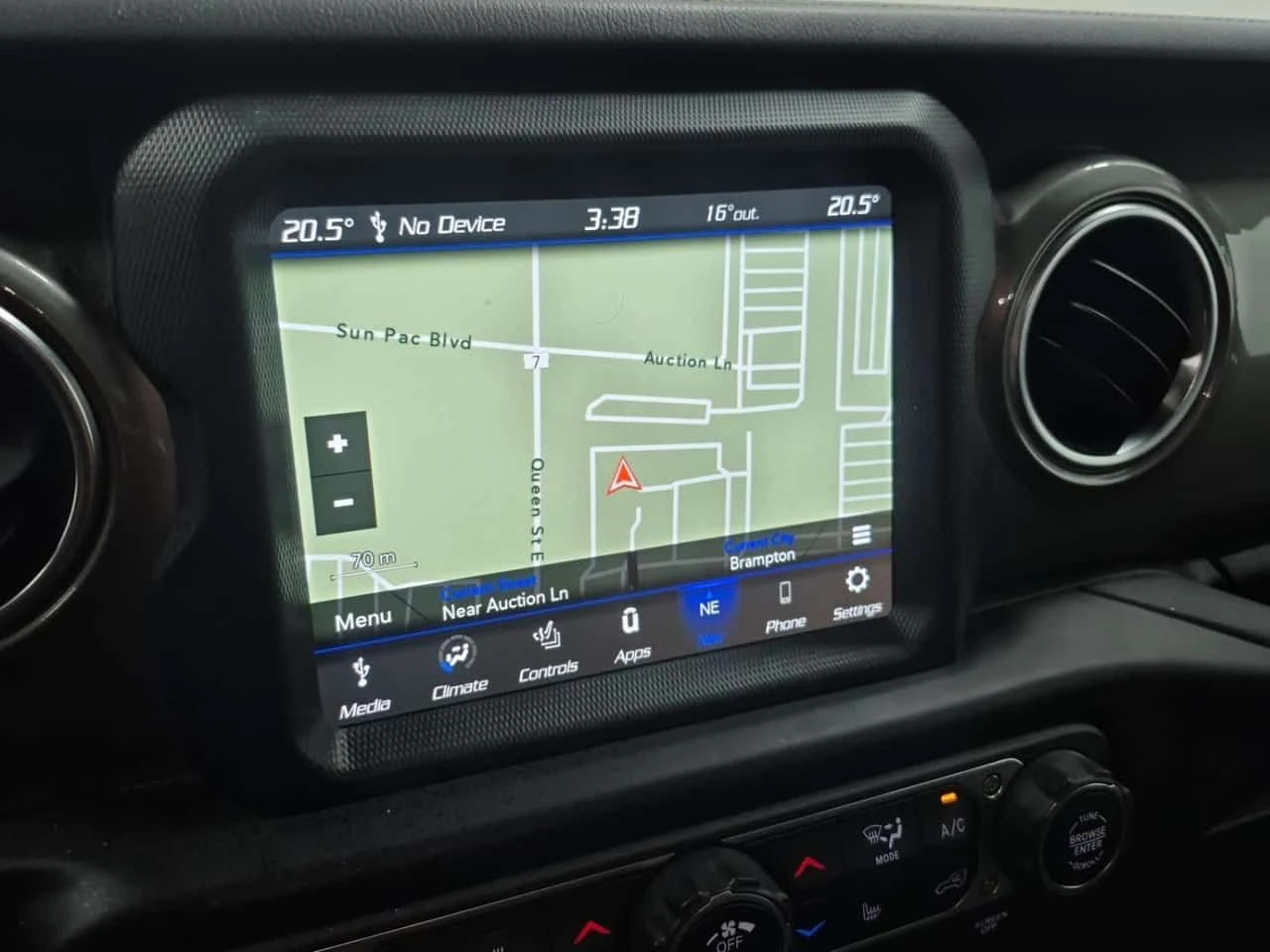 Jeep Wrangler * SAHARA * 2 ����� * ������� * ����� * NAVI | Mobile.bg � ����������� 11