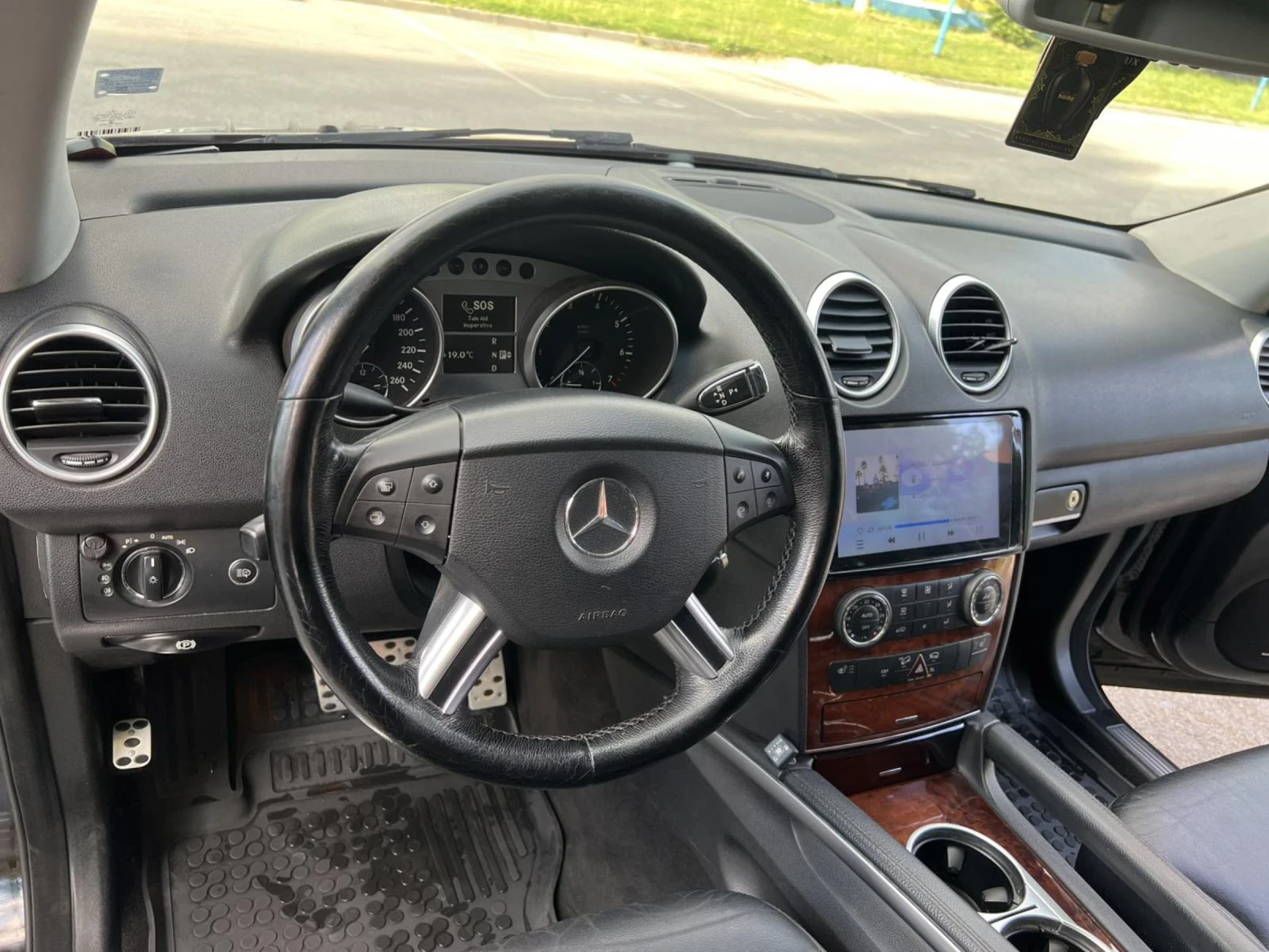 Mercedes-Benz ML 500, снимка 9 - Автомобили и джипове - 54899584