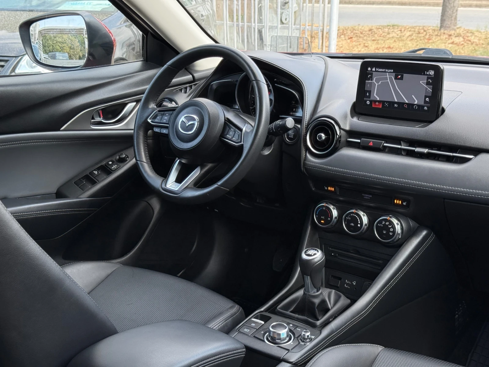 Mazda CX-3 FACE* 1.8 Diesel* LED* HUD* Keyless Go, снимка 9 - Автомобили и джипове - 55789740