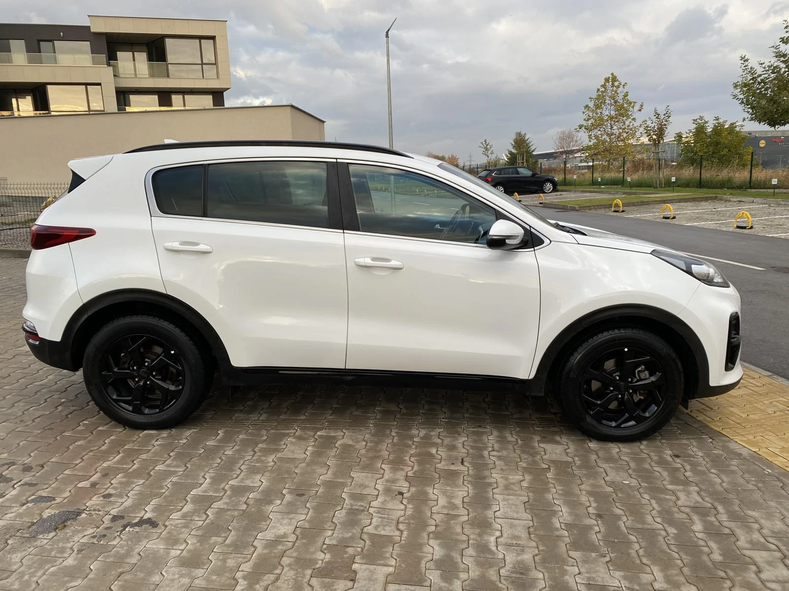 Kia Sportage  1.6 CRDi /MHEV /Black Edition /Business | Mobile.bg � ����������� 4