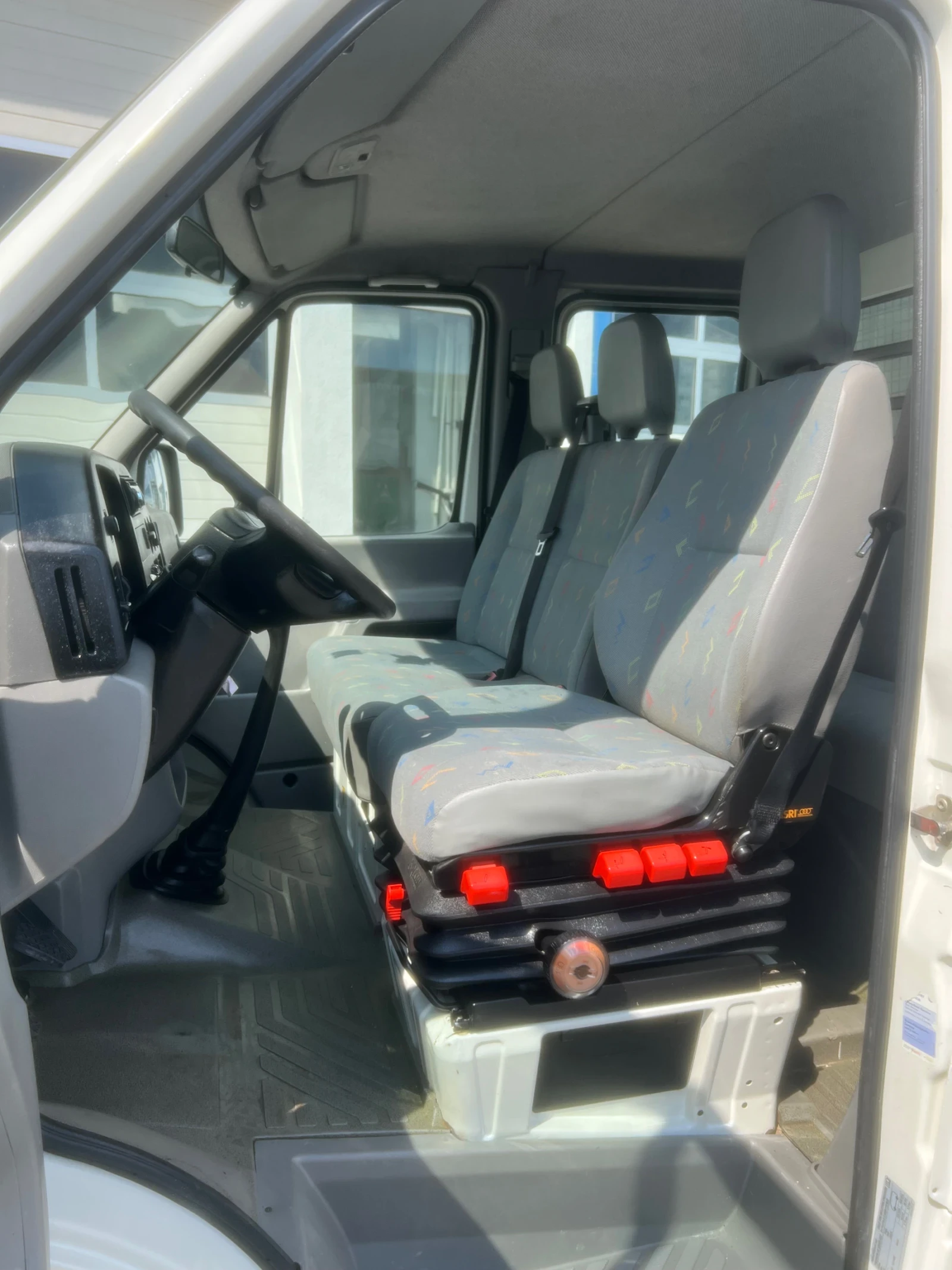 VW Lt 7-местен / 2.5TDI, снимка 14 - Бусове и автобуси - 55575969