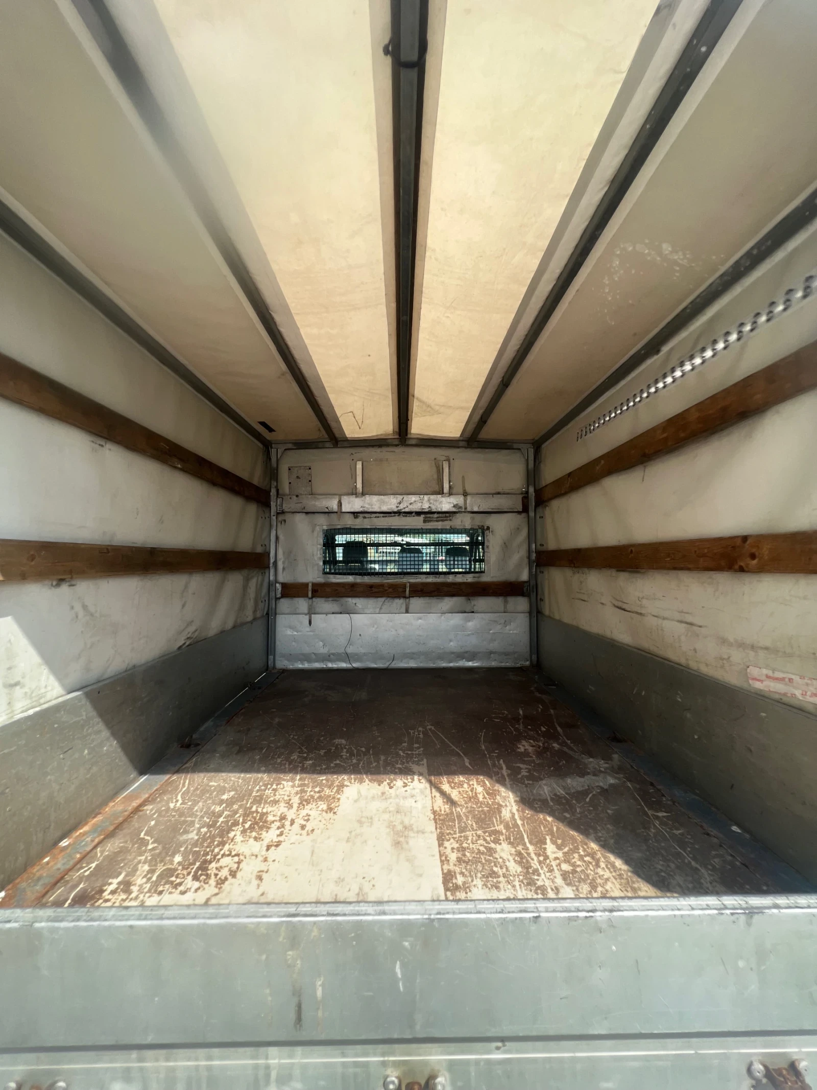 VW Lt 7-местен / 2.5TDI, снимка 10 - Бусове и автобуси - 55575969