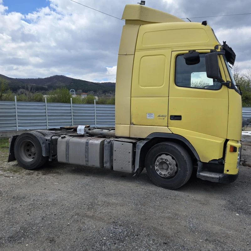 Volvo Fh Ръчни скорости, снимка 2 - Камиони - 52659762