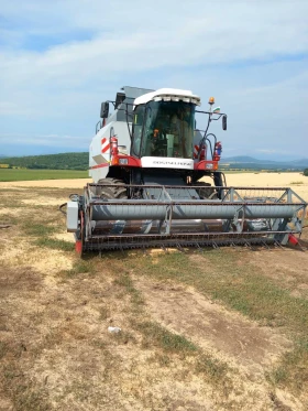 Комбайн Rostselmash Vektor 420, снимка 10