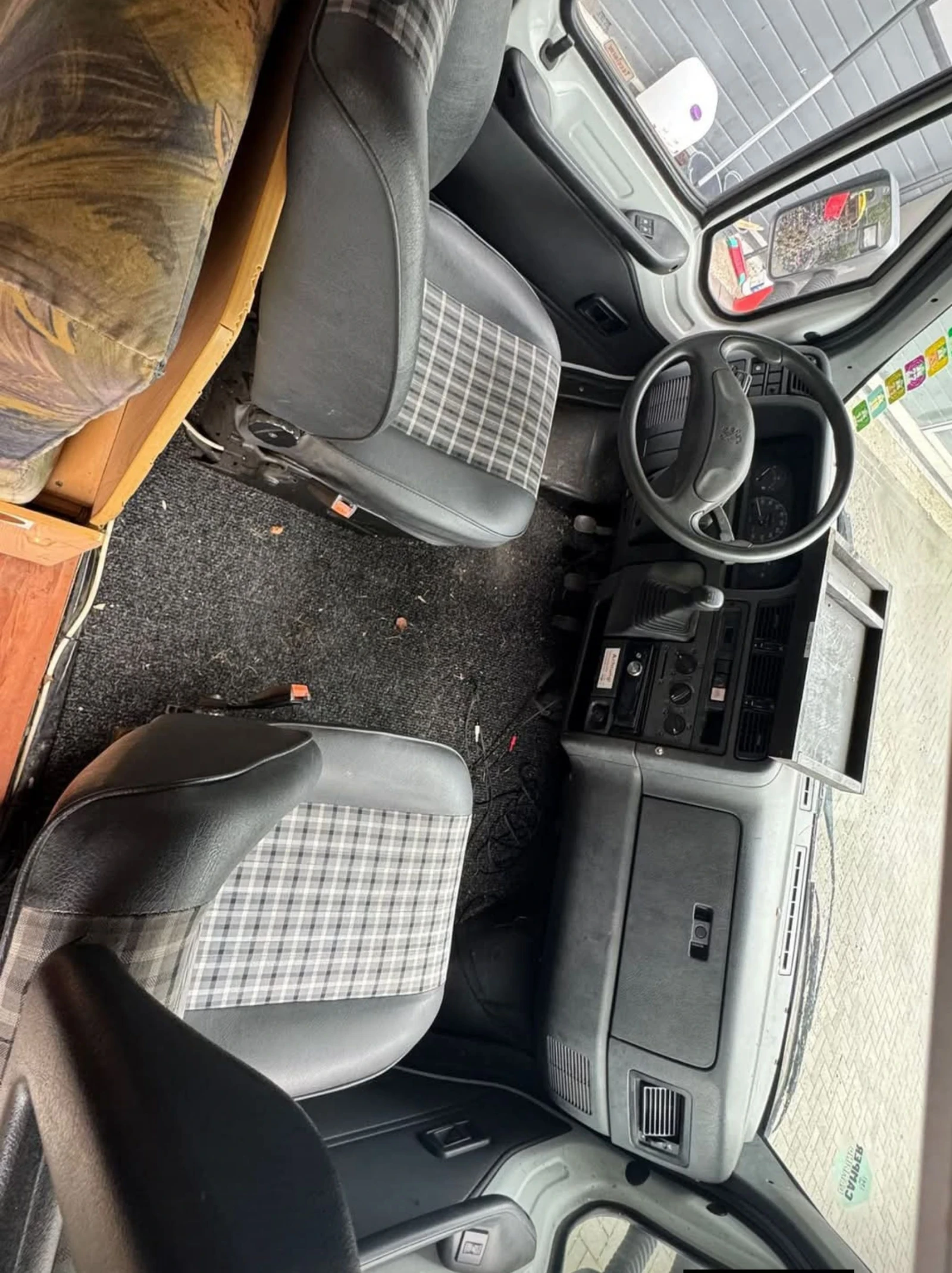 Кемпер Peugeot FEND алко шаси, снимка 5 - Каравани и кемпери - 54002785