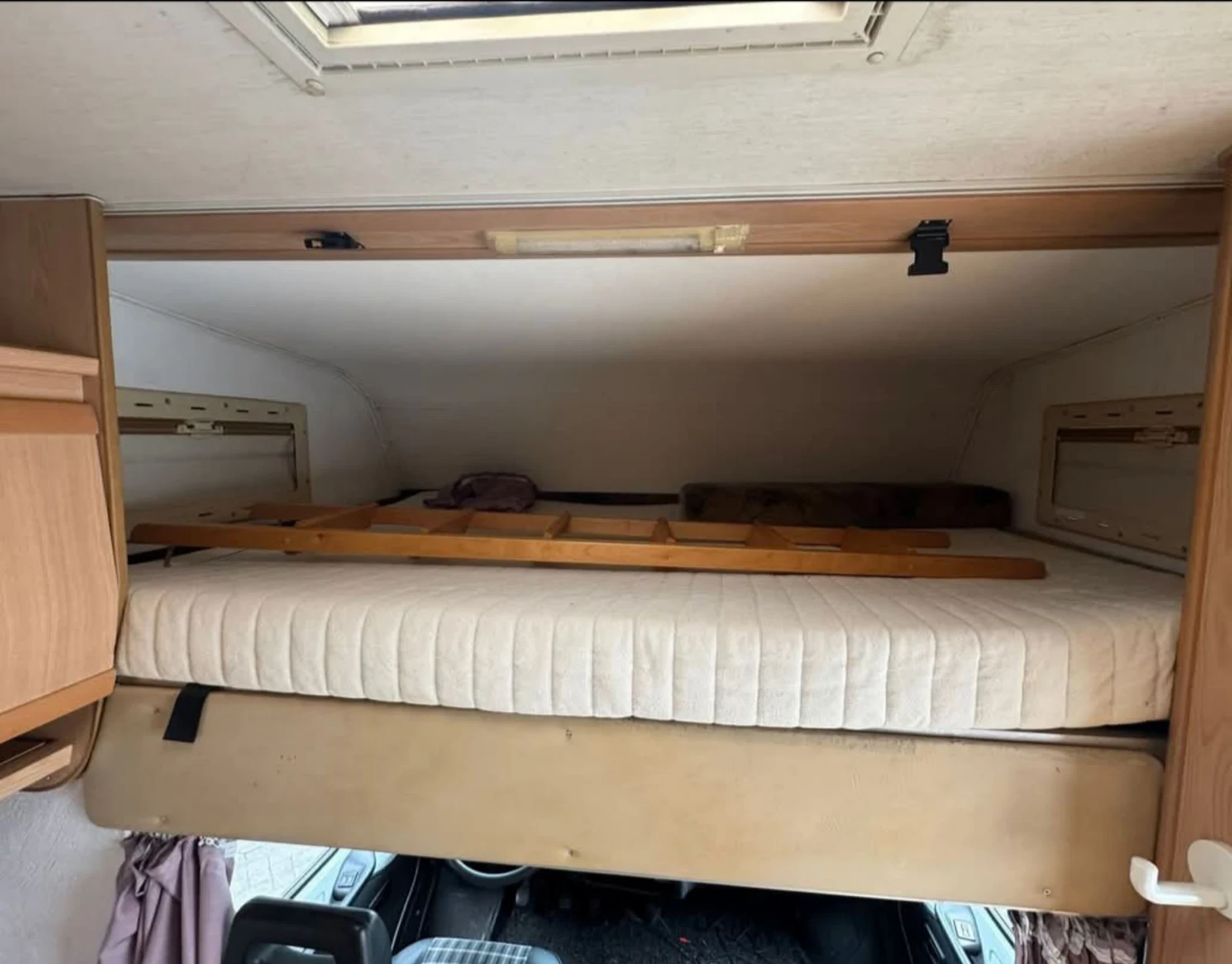 Кемпер Peugeot FEND алко шаси, снимка 8 - Каравани и кемпери - 54002785