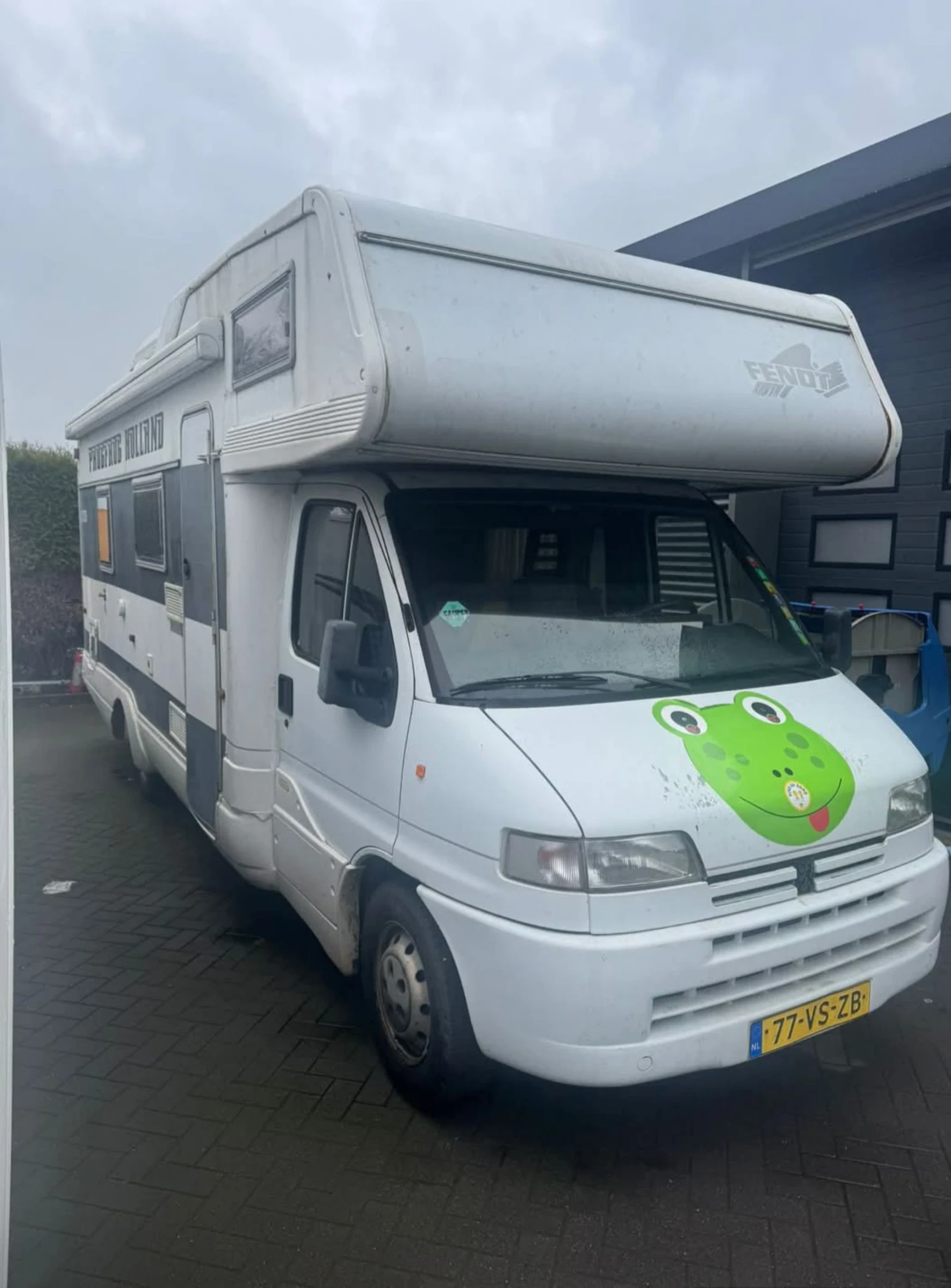 Кемпер Peugeot FEND алко шаси