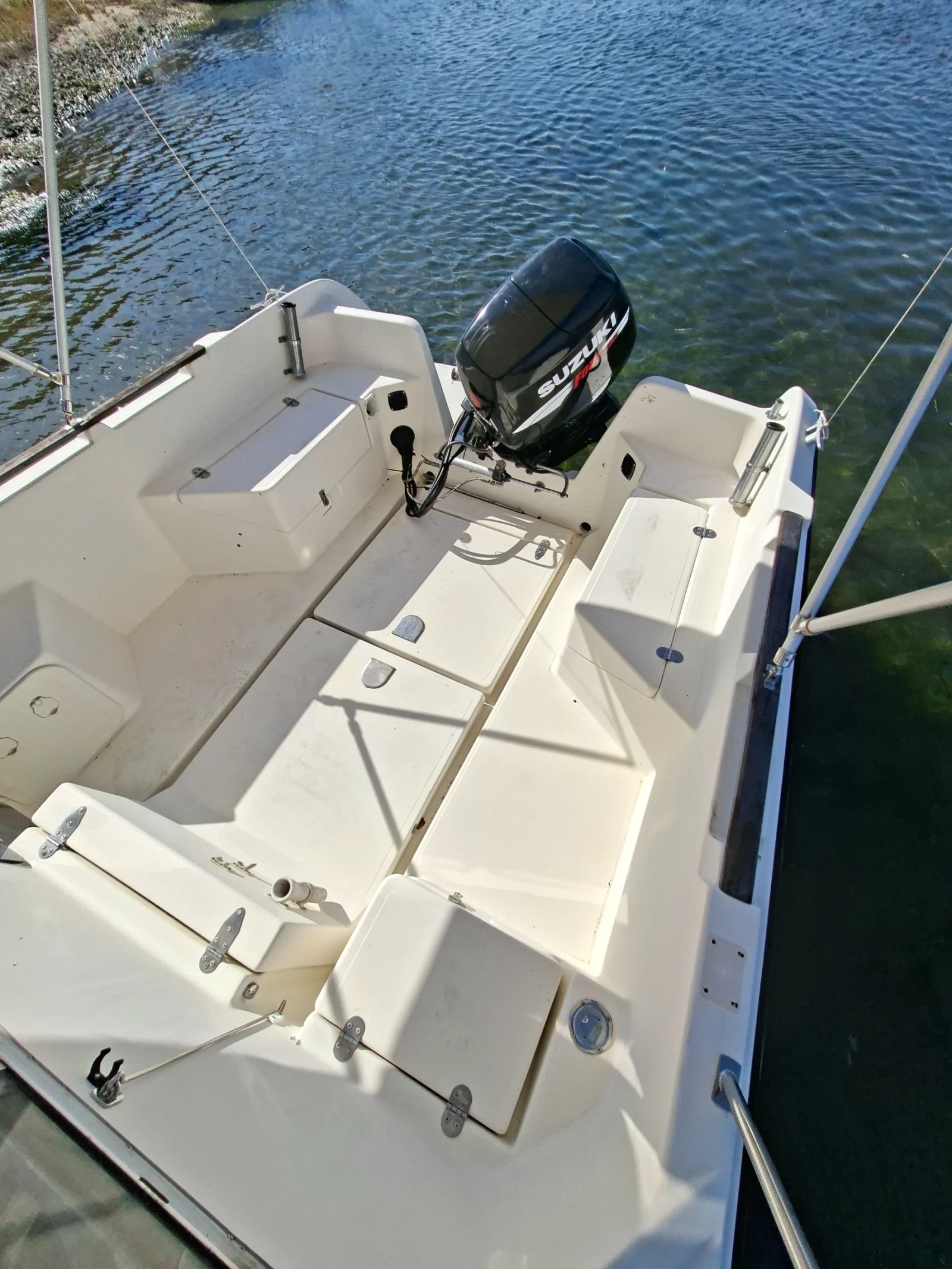 ������� ���� Guy Couach Guy Marine GM650 Pilothouse | Mobile.bg � ����������� 6