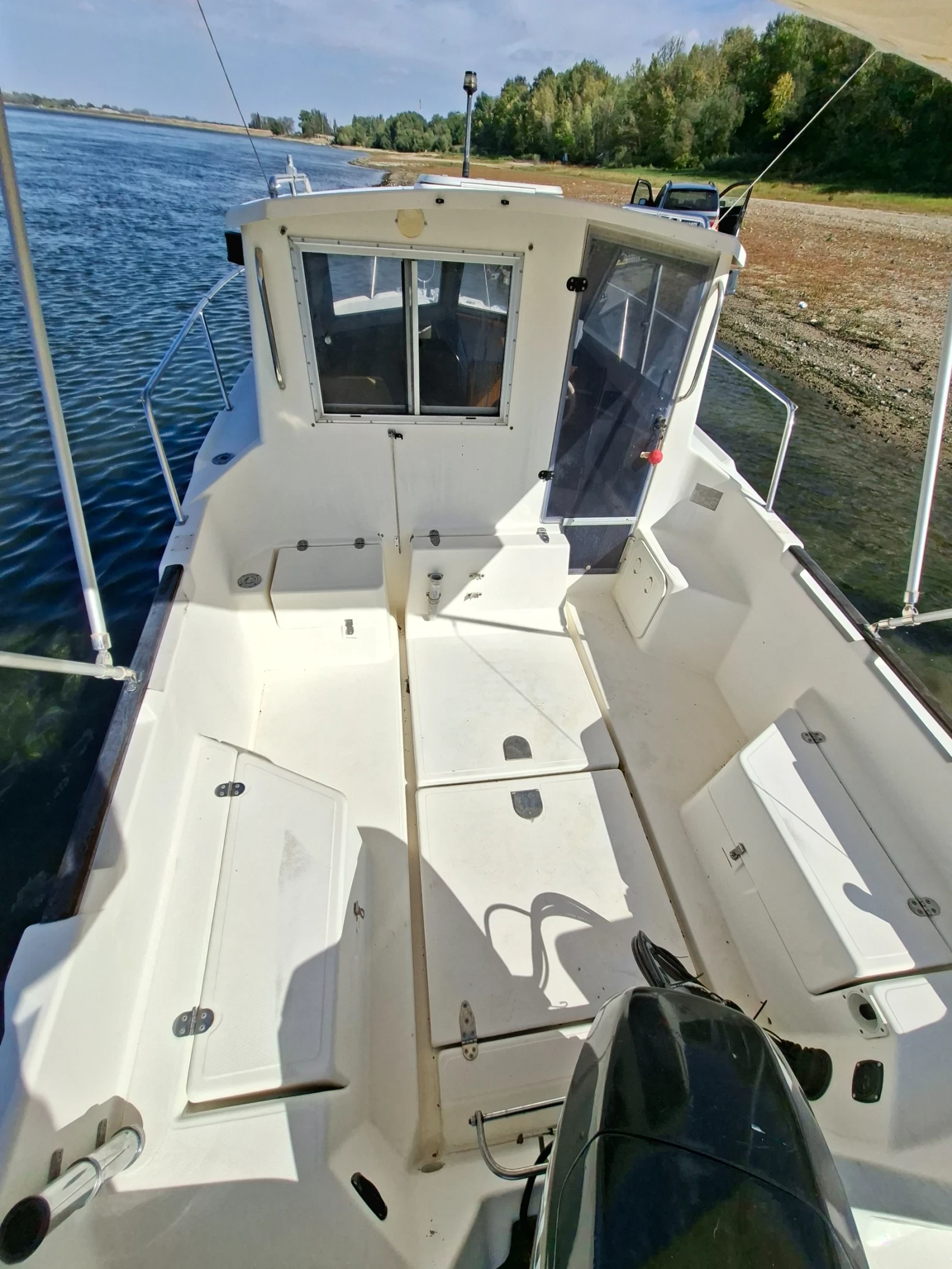 ������� ���� Guy Couach Guy Marine GM650 Pilothouse | Mobile.bg � ����������� 7