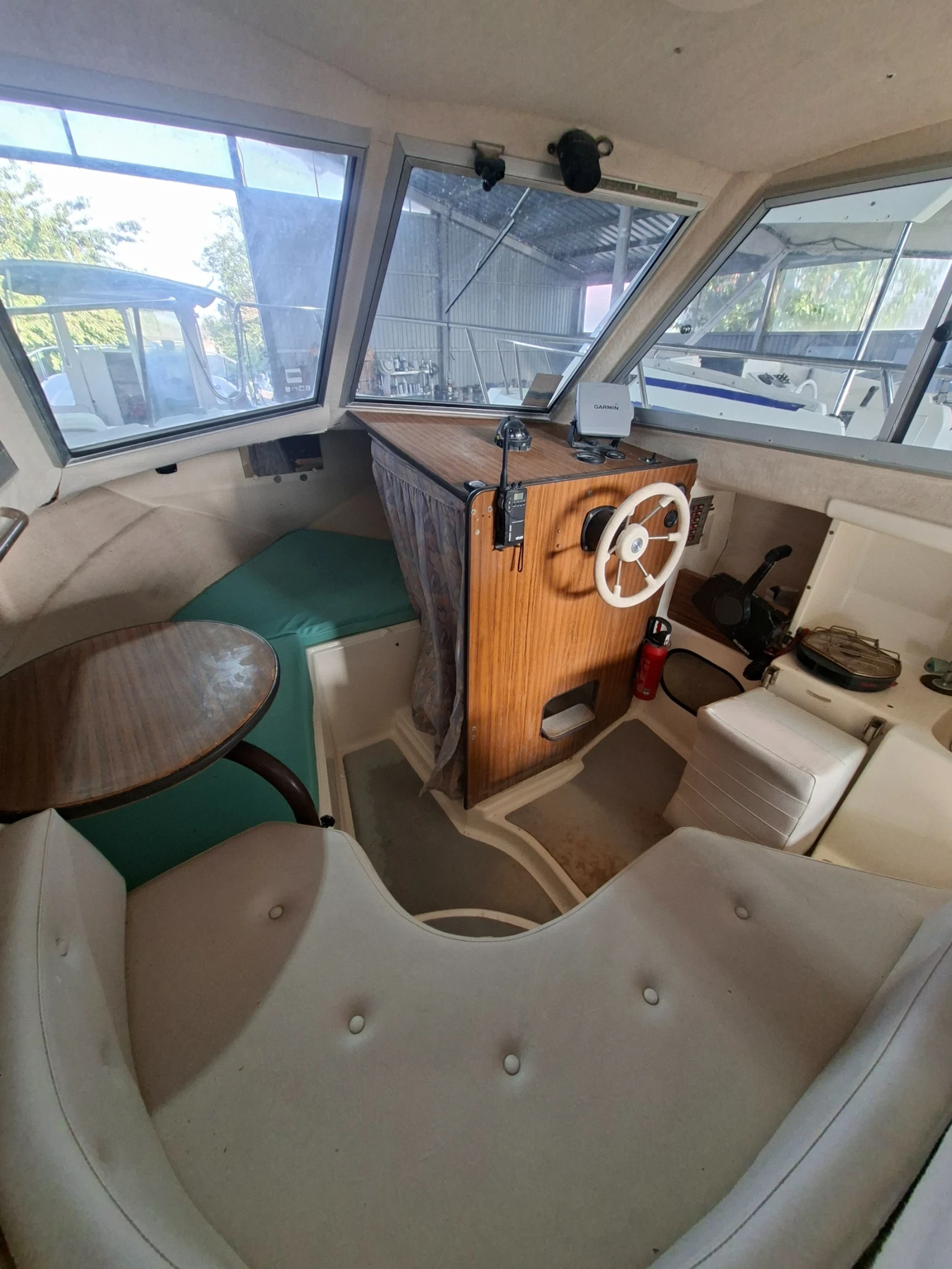 ������� ���� Guy Couach Guy Marine GM650 Pilothouse | Mobile.bg � ����������� 9