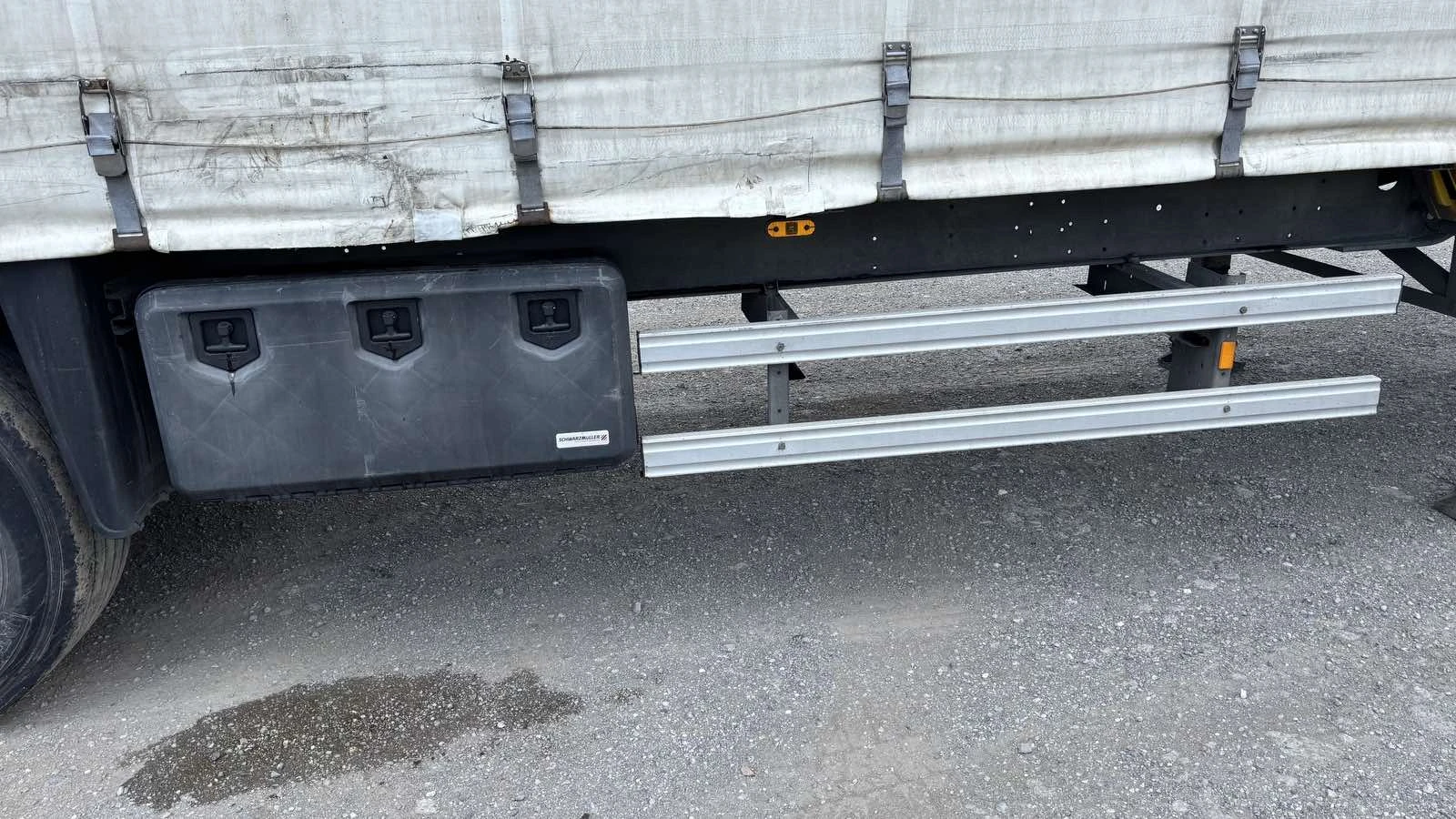 Полуремарке Schmitz SCS 24L, снимка 9 - Ремаркета - 55232882