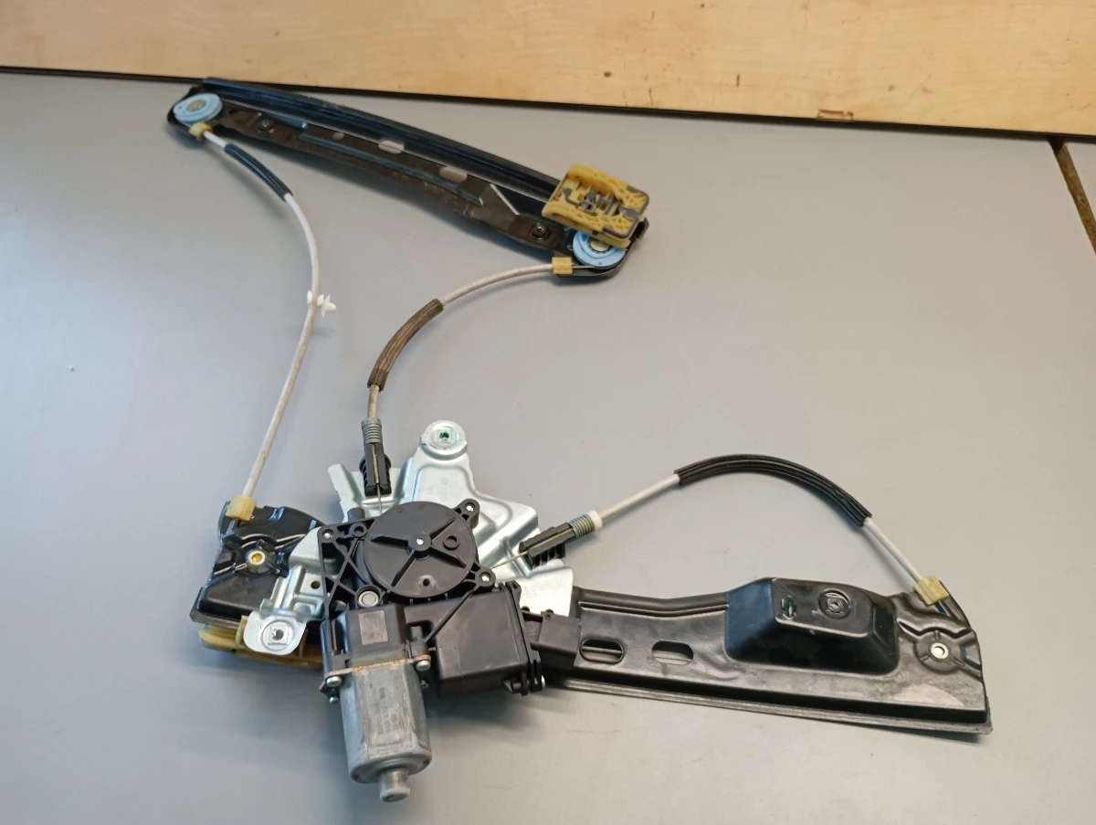 .    ,    2.0  () | Mobile.bg   1