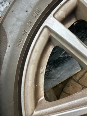 Гуми с джанти Pirelli 225/55R17, снимка 12 - Гуми и джанти - 49600493