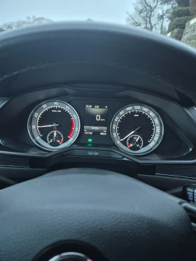 Skoda Superb, снимка 9