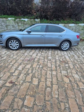 Skoda Superb, снимка 8