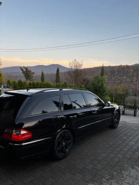 Mercedes-Benz E 200, снимка 9