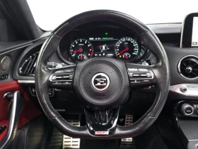 Kia Stinger 3.3 Turbo 2WD| 365к.с., снимка 13