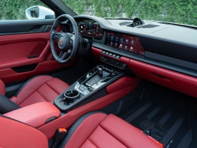 Porsche 911 Targa 4 GTS, снимка 9
