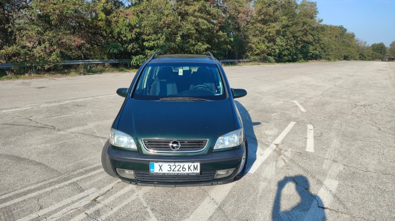 Opel Zafira 2.0DTi, снимка 2 - Автомобили и джипове - 47369359