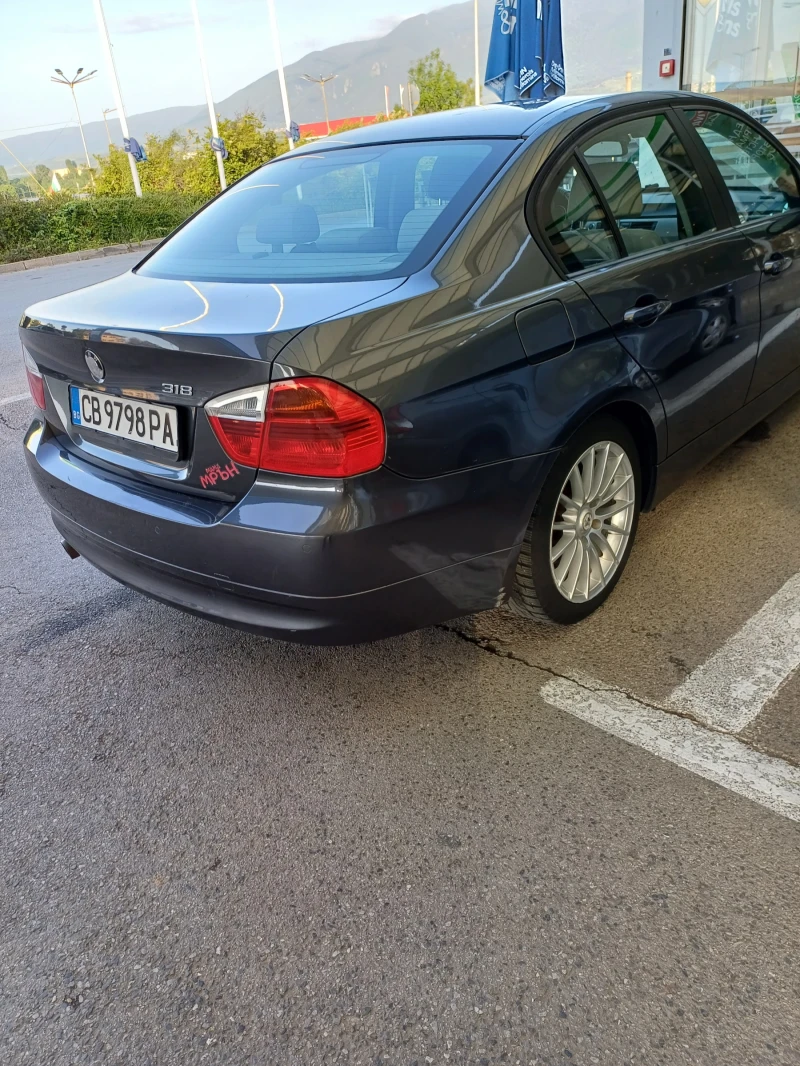 BMW 318, снимка 2 - Автомобили и джипове - 47654834