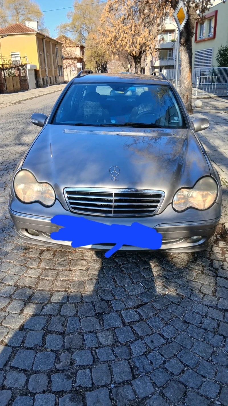 Mercedes-Benz C 220, снимка 1 - Автомобили и джипове - 48432858