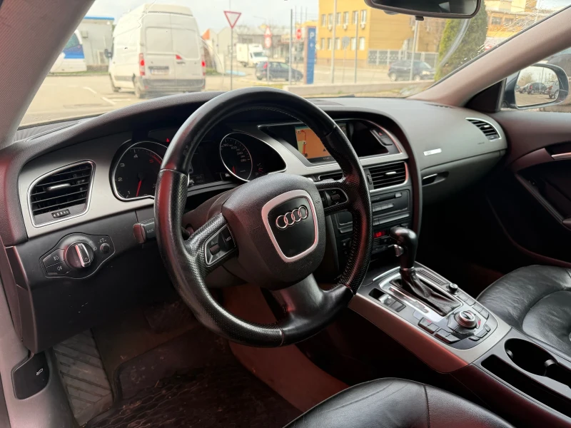 Audi A5 БАРТЕР* 3.0D* V6* Автоматик* Навигация* Обслужен, снимка 10 - Автомобили и джипове - 49492638