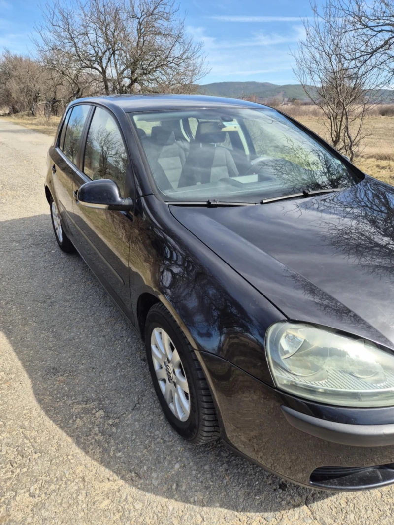 VW Golf 1.9 TDI, снимка 7 - Автомобили и джипове - 49536368