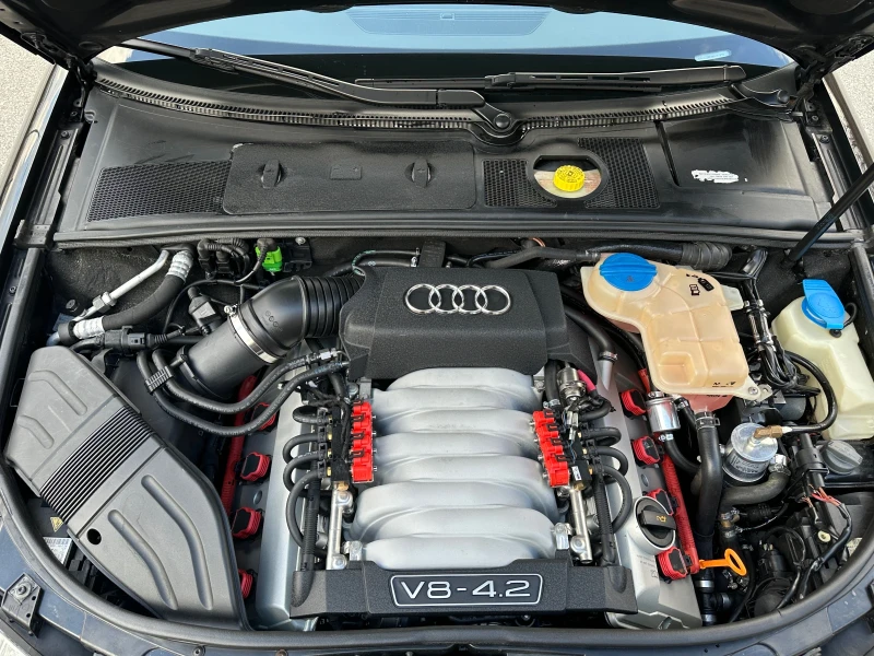 Audi S4 Avant 4.2 Ръчка LPG-Газ, снимка 13 - Автомобили и джипове - 49611665