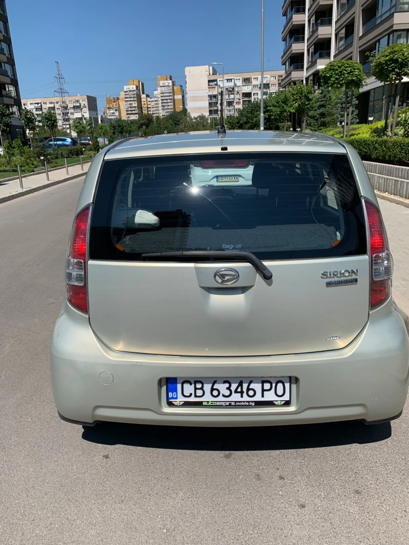 Daihatsu Sirion 1.3-91к.с автоматик 4х4, снимка 3 - Автомобили и джипове - 51782926