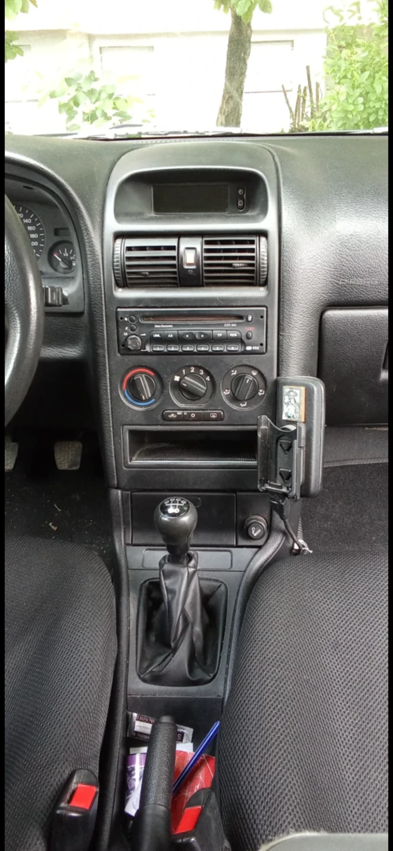 Opel Astra, снимка 8 - Автомобили и джипове - 52697992