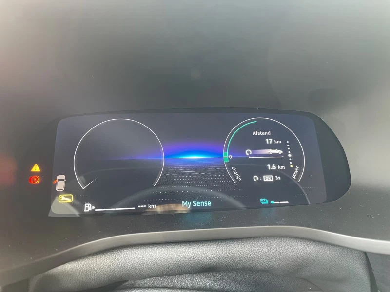 Renault Arkana НОВ!/1.6HEV/143HP/ESPRIT-ALPINE/CAM/MEMO/LED/511g, снимка 8 - Автомобили и джипове - 52214267