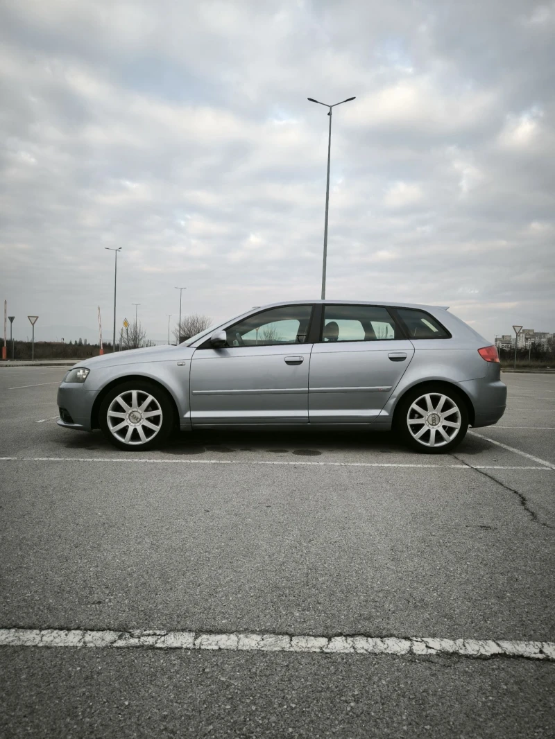 Audi A3 2.0TDI S-LINE, снимка 3 - Автомобили и джипове - 52851315