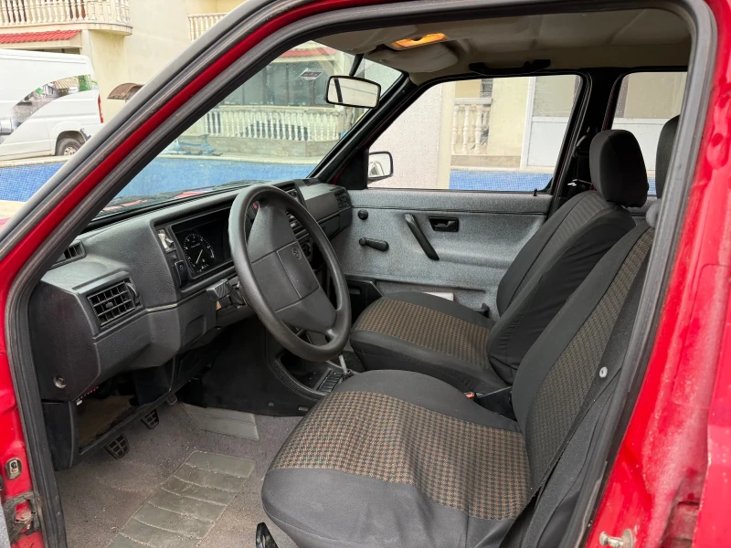 VW Golf, снимка 4 - Автомобили и джипове - 52388247