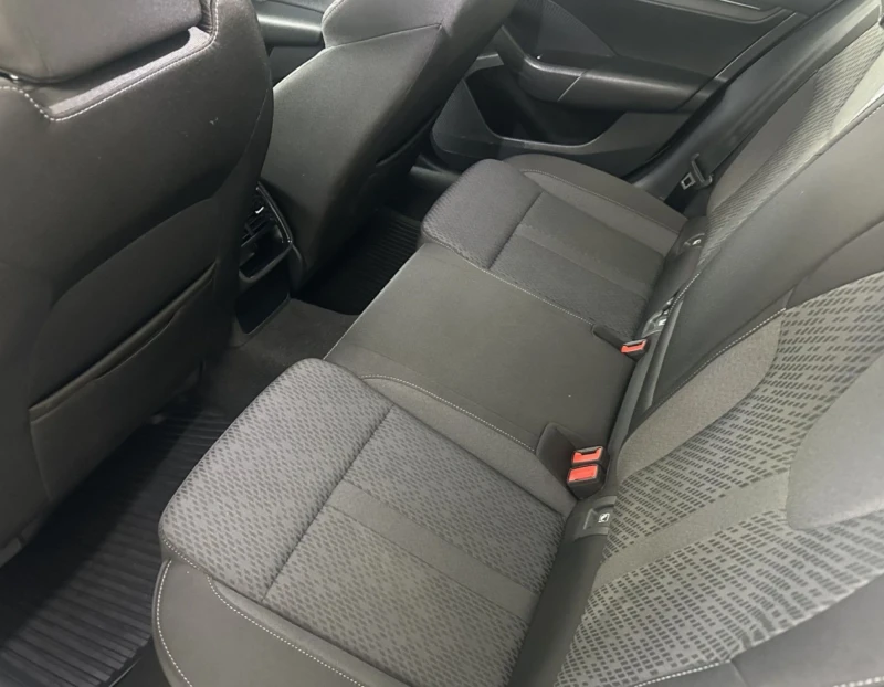 Skoda Octavia 2.0 TDI DSG 110KW.LED.NAVI, снимка 17 - Автомобили и джипове - 52752404