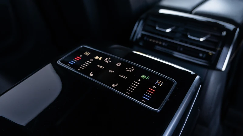Audi A8 50 TDI Quattro / Bang&Olufsen / 360  Camera/ Печка, снимка 14 - Автомобили и джипове - 52924016