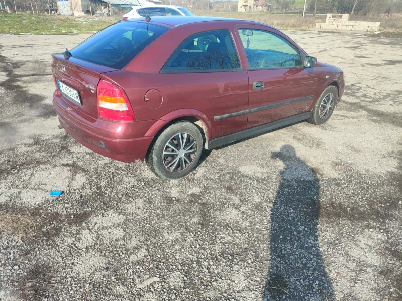 Opel Astra 1.6i mono, снимка 3 - Автомобили и джипове - 53096370