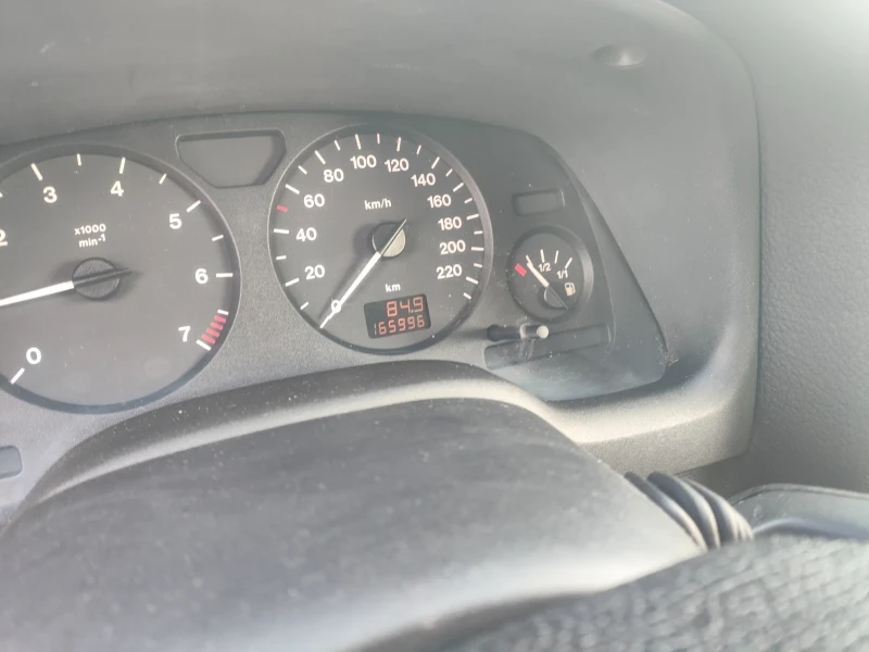 Opel Astra 1.6i mono, снимка 12 - Автомобили и джипове - 53096370