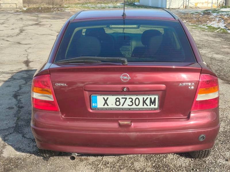 Opel Astra 1.6i mono, снимка 6 - Автомобили и джипове - 53096370
