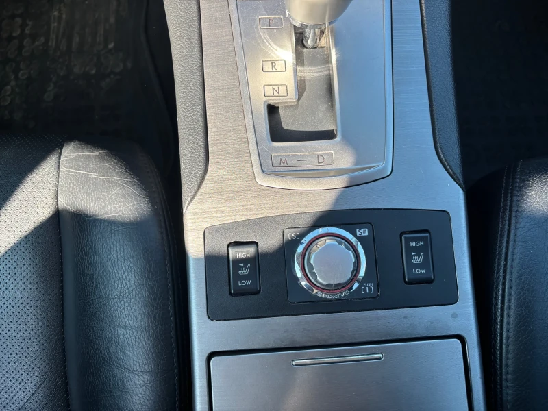 Subaru Legacy 2.5 GT 265 кс, снимка 13 - Автомобили и джипове - 53119092