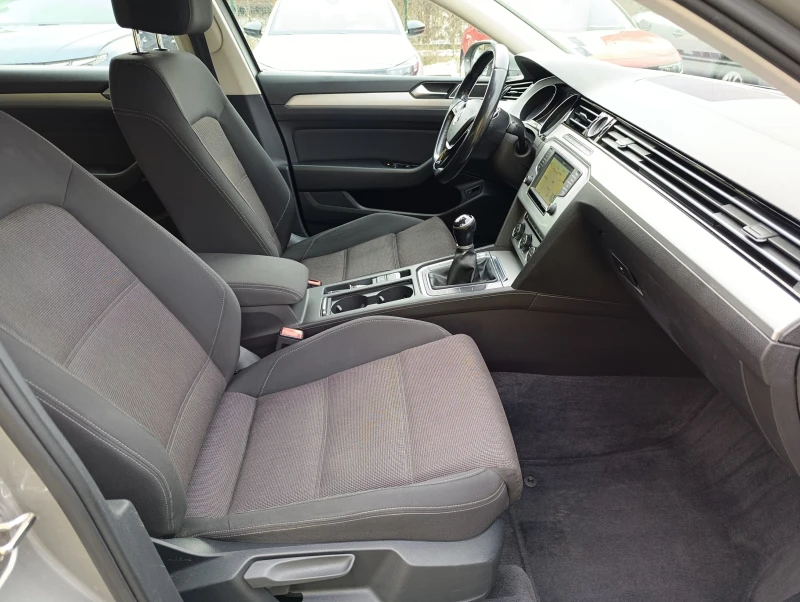 VW Passat 2.0TDI 150kc. Comfortline, снимка 12 - Автомобили и джипове - 53356838