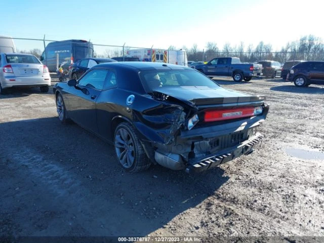 Dodge Challenger SRT8, снимка 4 - Автомобили и джипове - 48598902