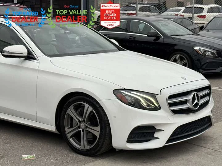 Mercedes-Benz E 300 //AMG PKG | PANO | BURMESTER | LOADED, снимка 9 - Автомобили и джипове - 53769837