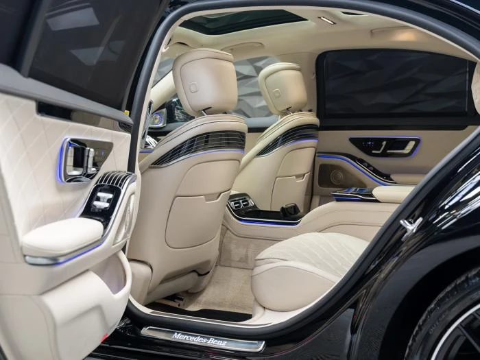 Mercedes-Benz S 400 4MATIC* LONG* PANO* HUD* BURM* ОБДУХВ* , снимка 9 - Автомобили и джипове - 55108110