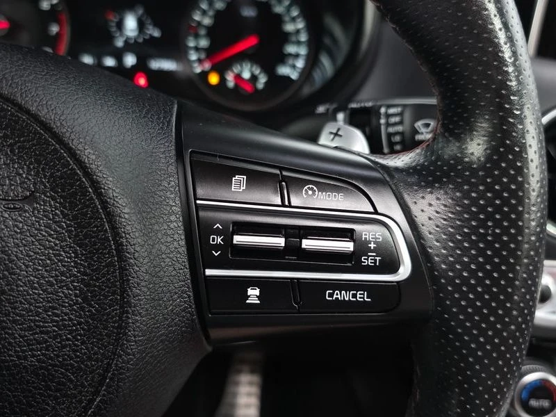 Kia Stinger 3.3 Turbo 2WD| 365к.с., снимка 17 - Автомобили и джипове - 56105087