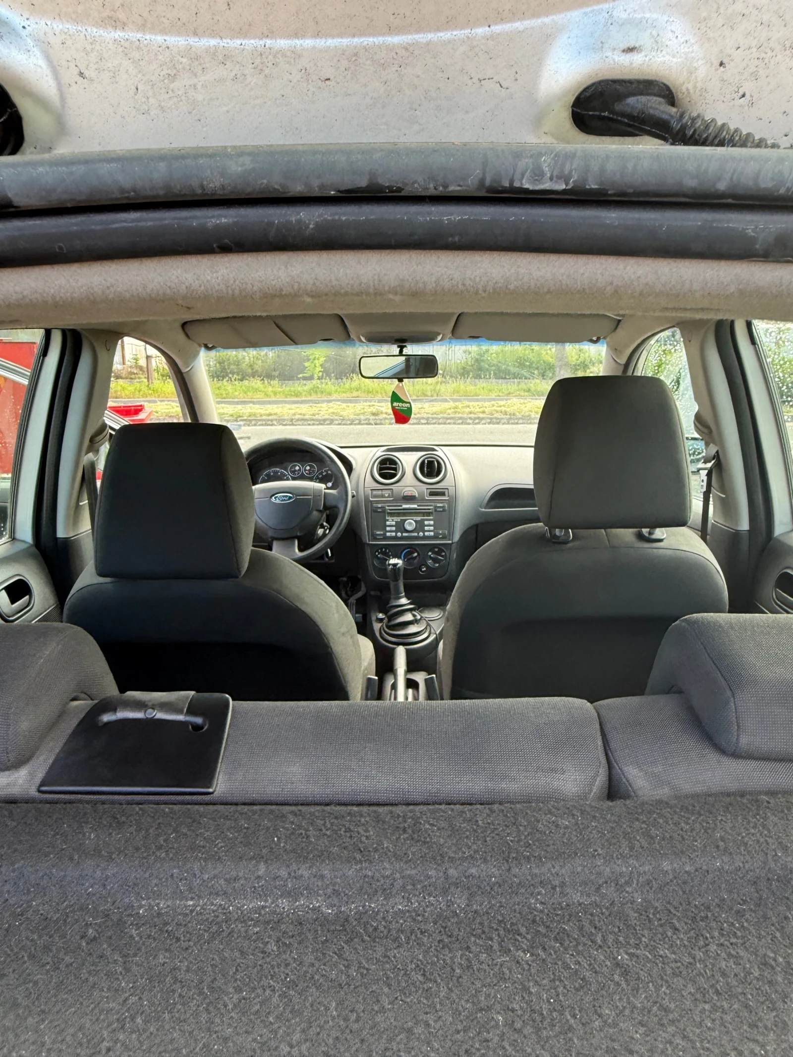 Ford Fiesta 1.4 - изображение 6