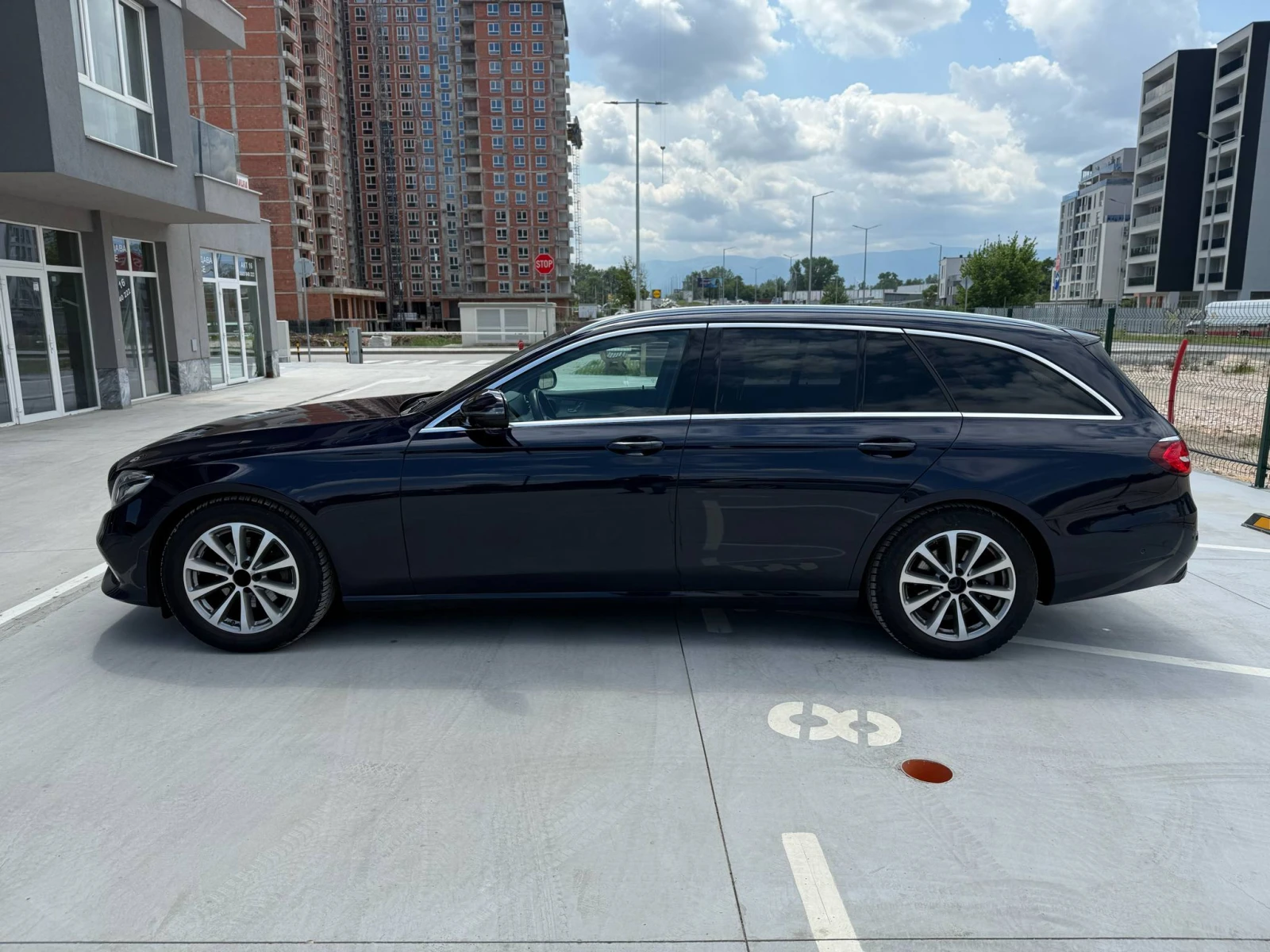 Mercedes-Benz E 200 d Wagon - изображение 8