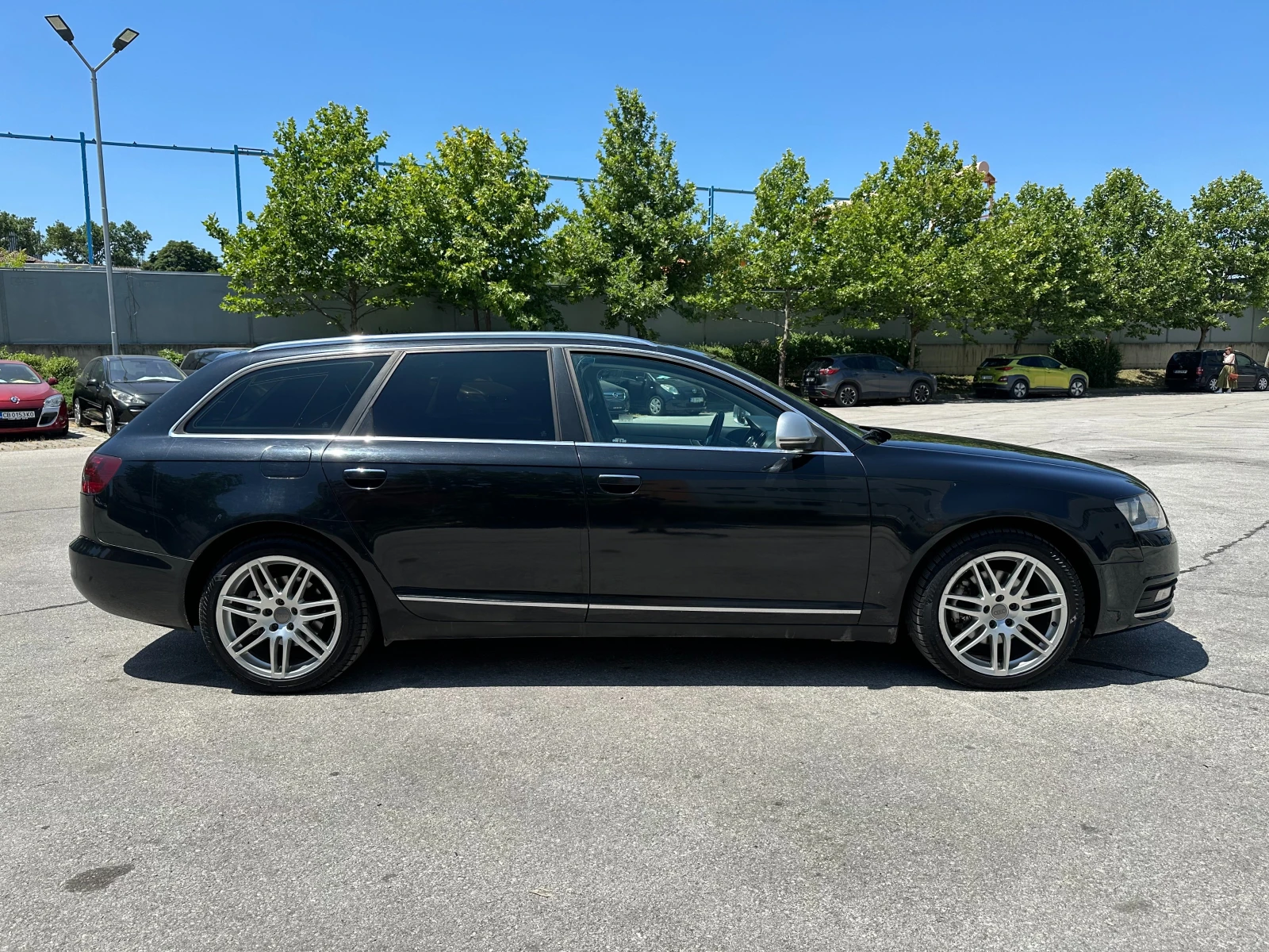 Audi A6 2.0TDI Автоматик - изображение 5
